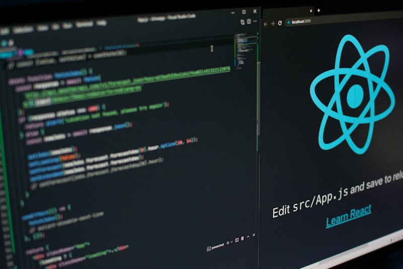 تطوير واجهة أمامية بـ React.js وNext.js